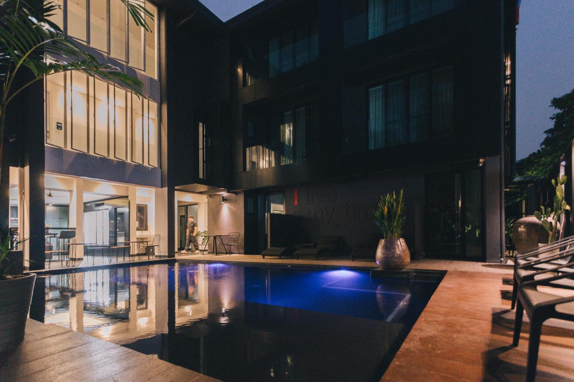 Iwualai Hotel Chiang Mai Extérieur photo